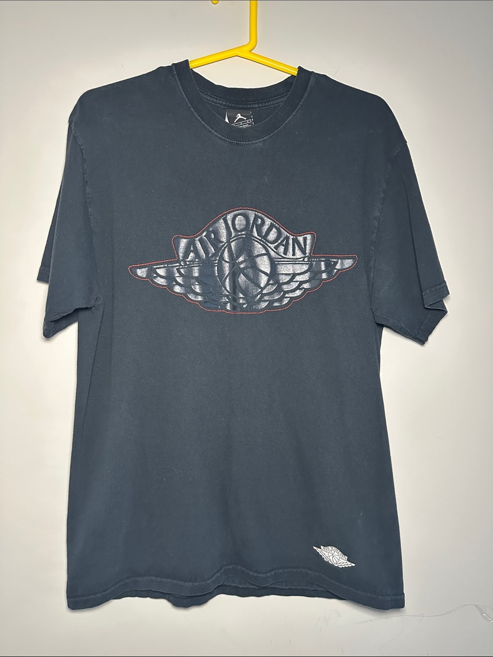 Nike Air Jordan vintage y2& black with white shiny graphic t-shirt